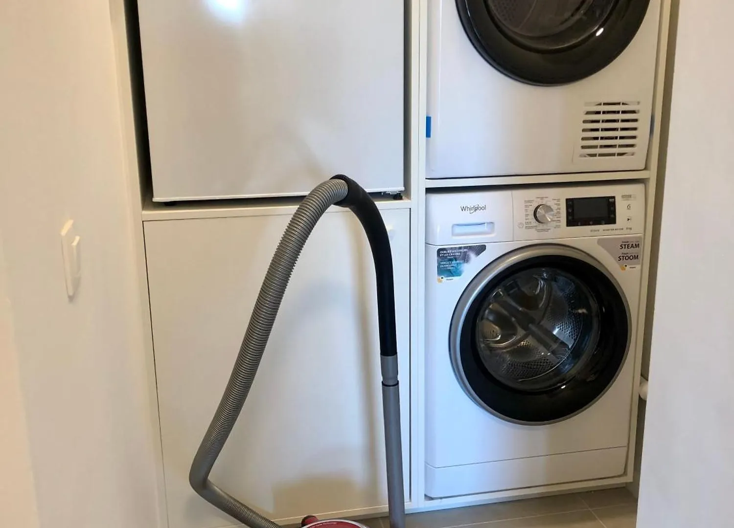 אוסטנדה Large Sunny And Bright Apartment With Park View 0*,